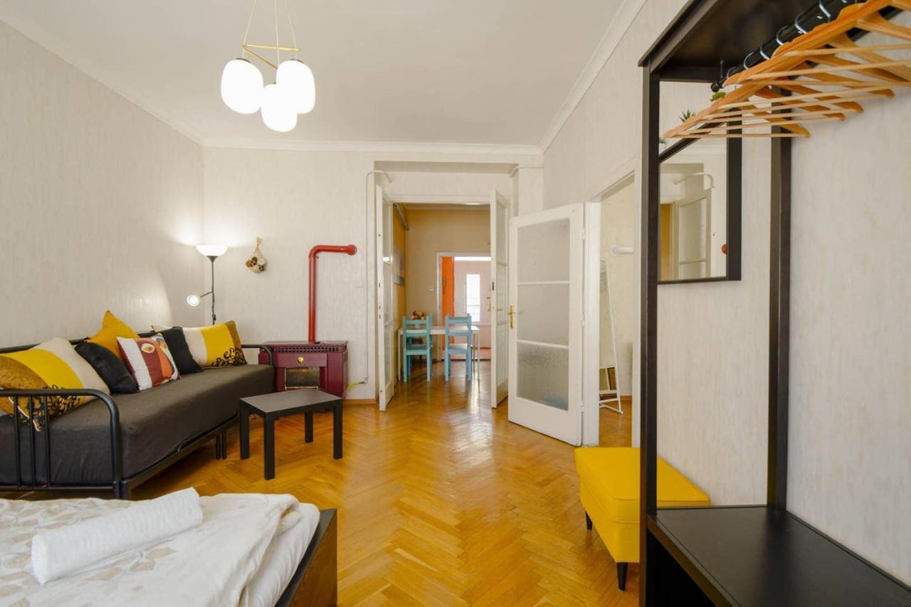 Lonyay Gellert View 2Br Apartment Budapest Exterior photo